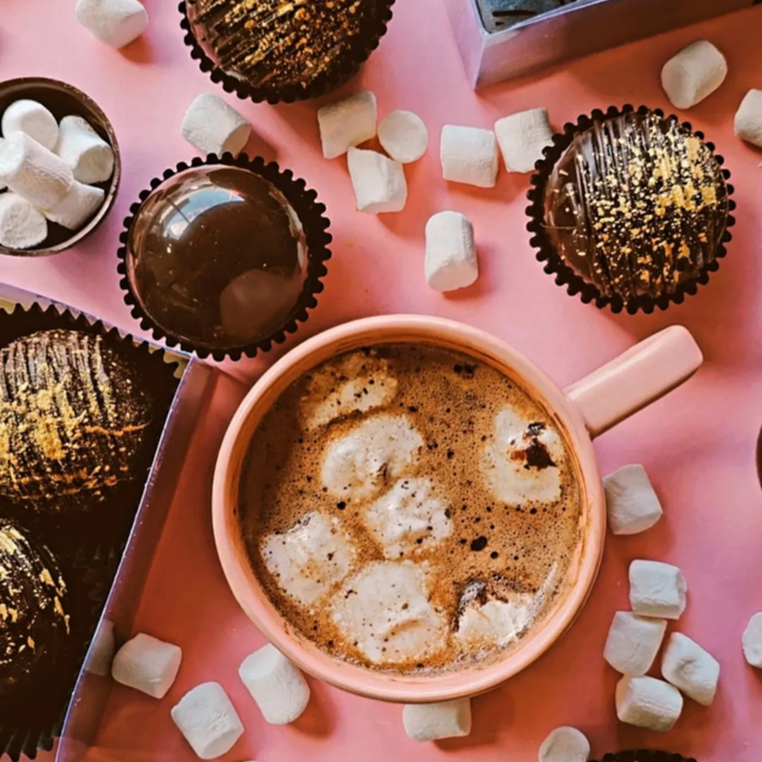 HOT CHOCOLATE BOMBS