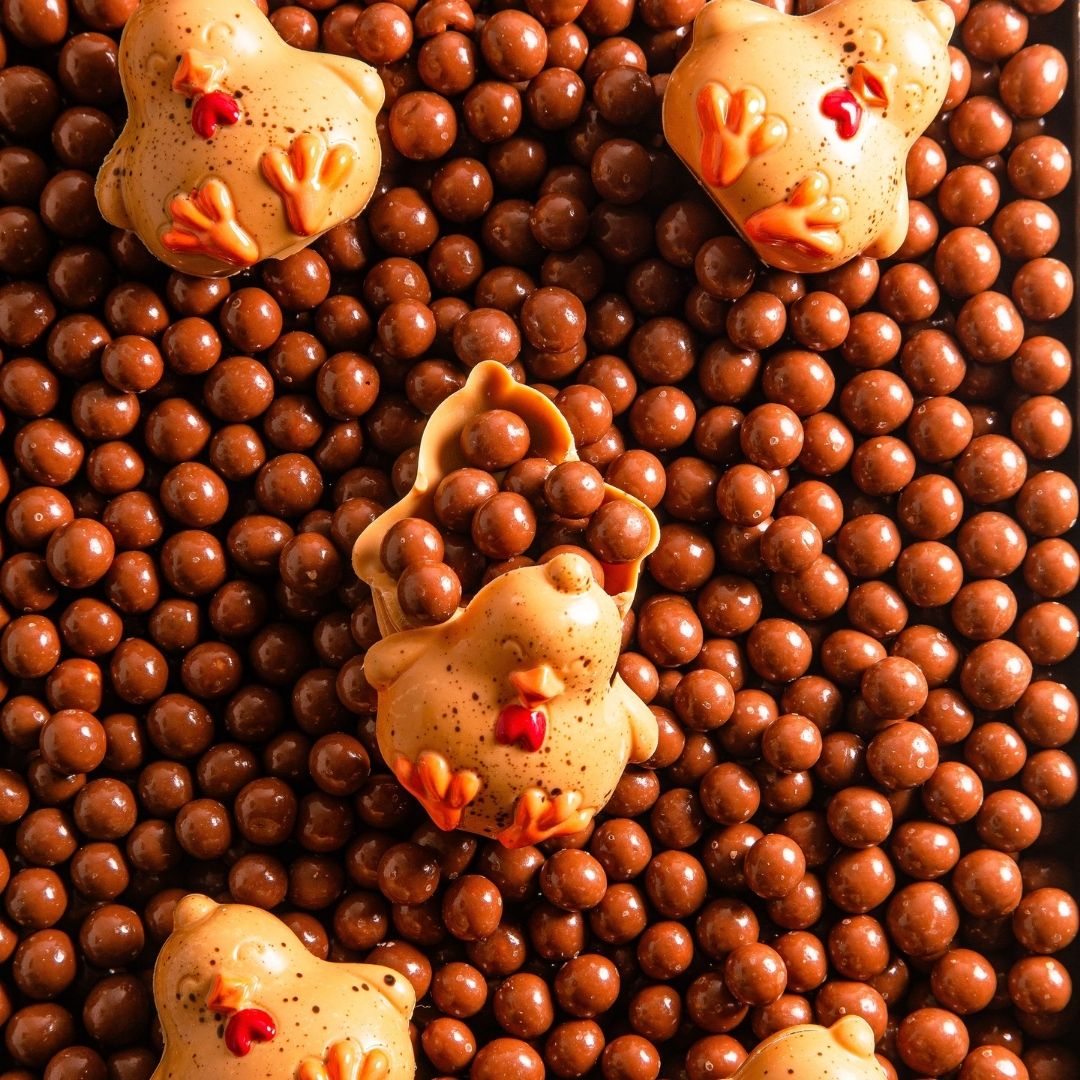 Gold Chickita (Pre-Order)
