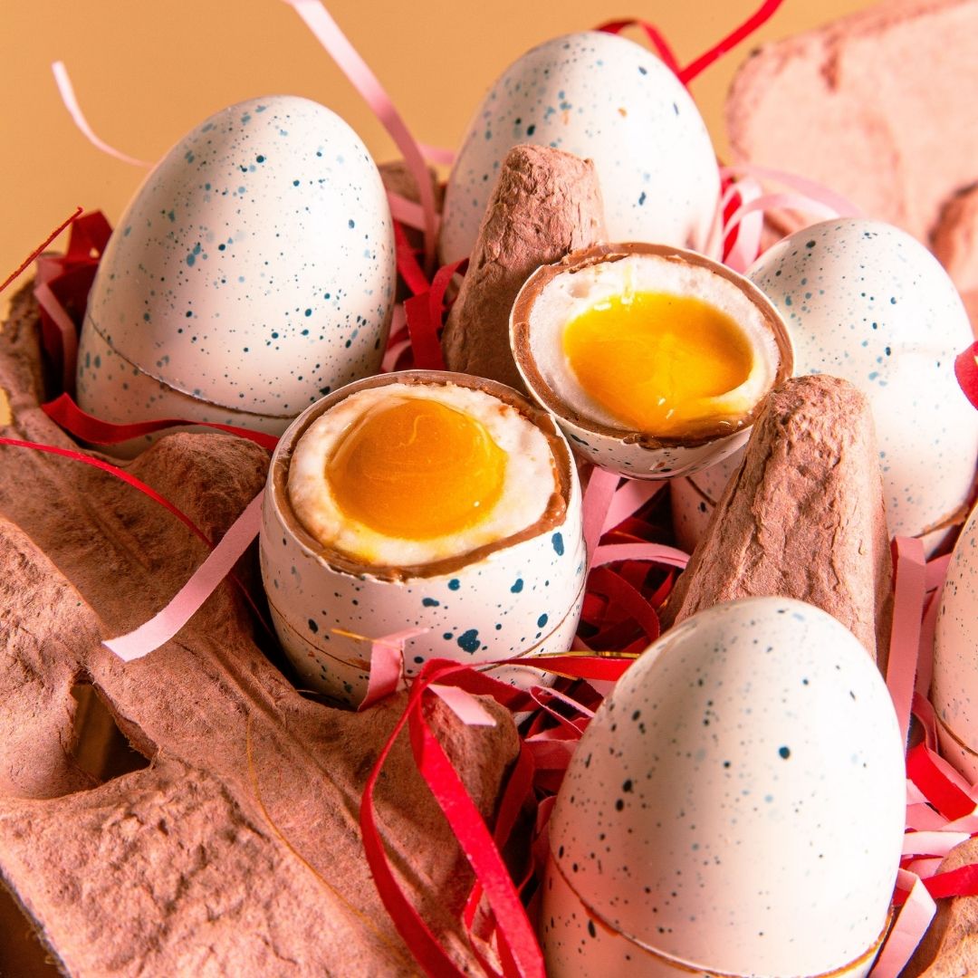 Hen's Easter Eggs
