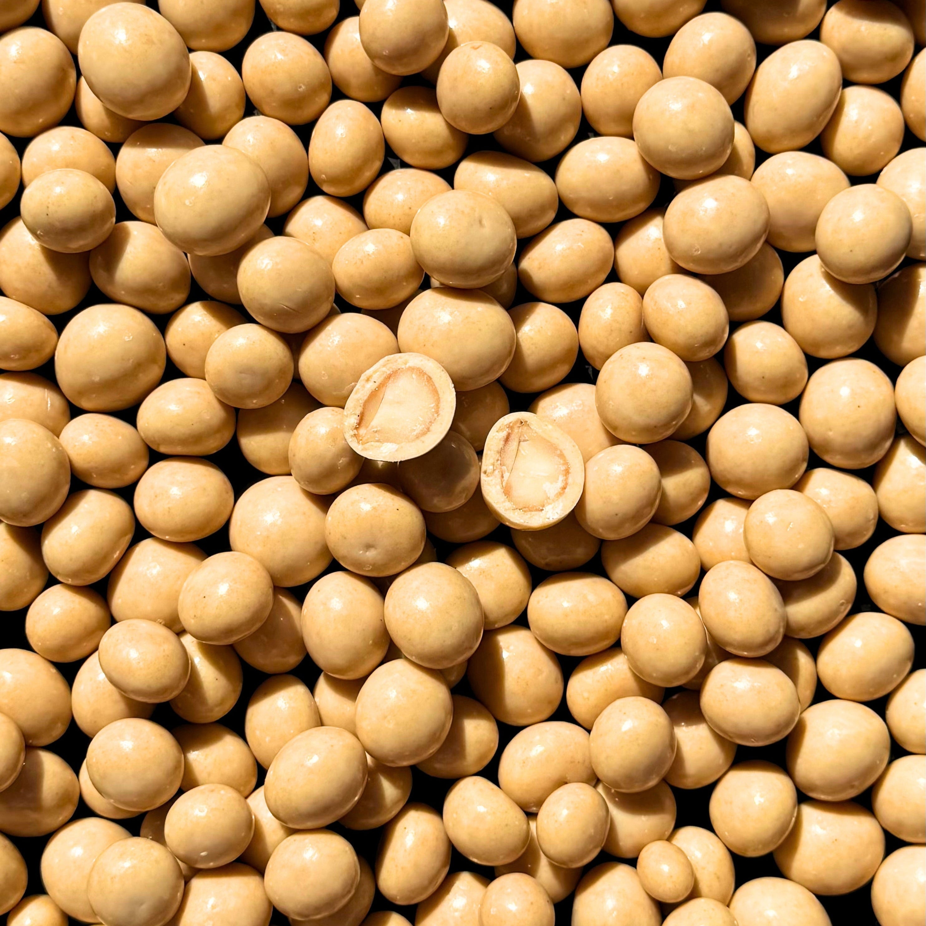 Macadamia Dragees